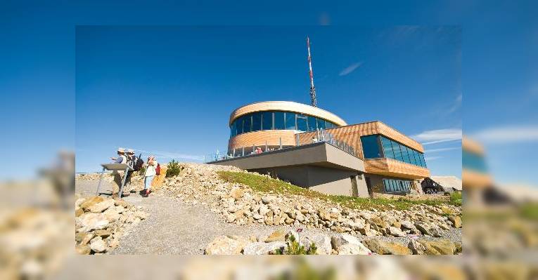 Снимок Hoher Kasten  Drehrestaurant und Seilbahn, Bruelisau