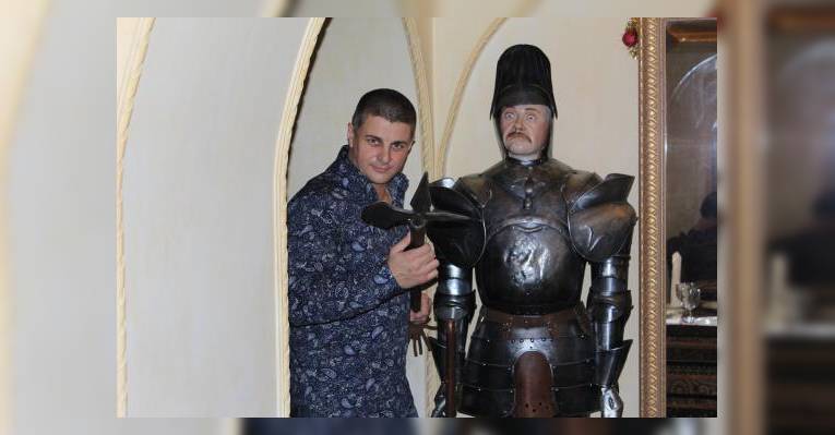 Милославский, куды ж без него? )))