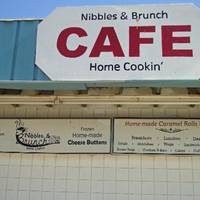 Nibbles & Brunch