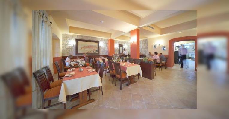 Снимок Restaurant Dalmacija, Цавтат