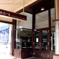 FORD'S Restaurant & Bar