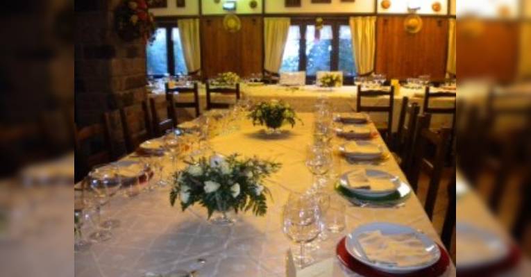 Снимок Ristorante - Albergo Sella, Аббадия-Сан-Сальваторе