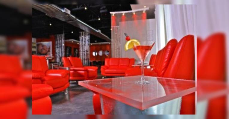 Снимок Mingles Martini Bar & Grill, Атланта