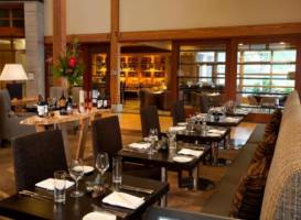Copperleaf Restaurant at Cedarbrook Lodge