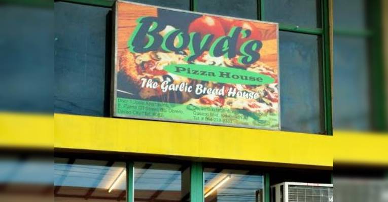 Снимок Boyd's Pizza House, Давао
