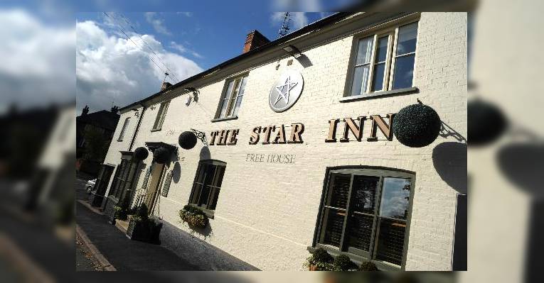 Снимок The Star Inn 1744 Restaurant, Thrussington