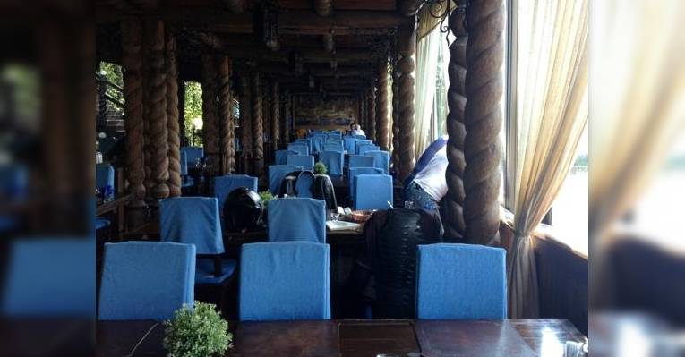летняя палуба в полуденный зной