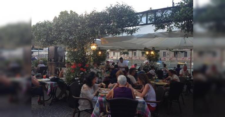 Снимок Pizzeria Al Canal, Пескьера-дель-Гарда
