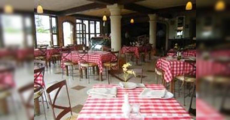Снимок El Lugar Ristorante Italiano, Бусериас