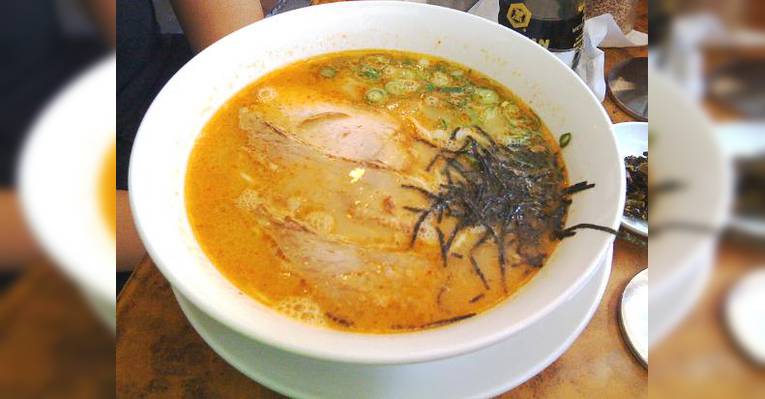 Снимок Hakataya Noodle Nagahama, Серферс-Парадайз