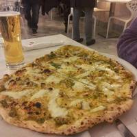 Pizzeria Michele via Martucci