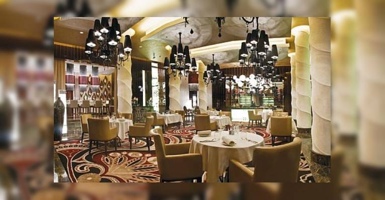 Снимок S.T.A.Y Dubai - Simple Table Alleno Yannick, Дубай