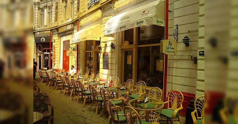 Снимок Cafe Bistro Vilacrosse, Бухарест