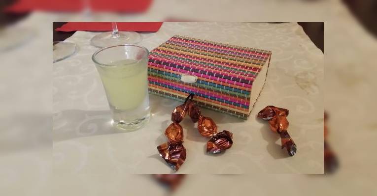 Приятный сюрприз: Угощение в конце трапезы за счет заведения / what a pleasant surprise: : limon