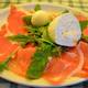 Prosciutto con mozzarella Ветчина с моцареллой и рукколой