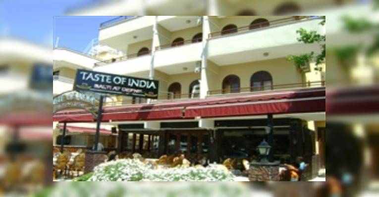 Снимок Taste of India Balti Restaurant at Hotel Defne, Мармарис