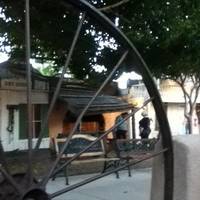 Calvin T's Smoking Gun BBQ