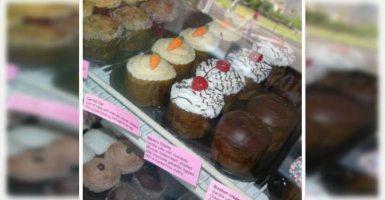 Снимок Let them eat cake, Финикс