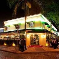 Lellis Trattoria