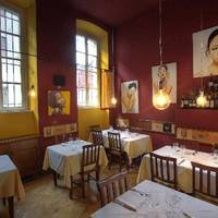 La Cantina