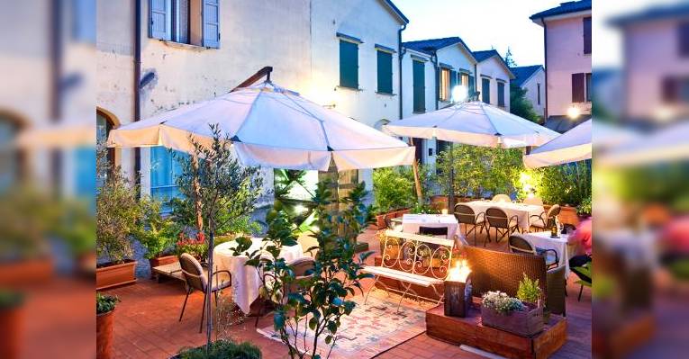 Снимок Ristorante La Pallida Luna Brasserie, Пьеве-ди-Ченто