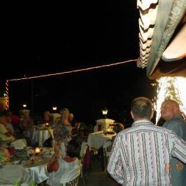 Bob Restaurant Cafe & Bar