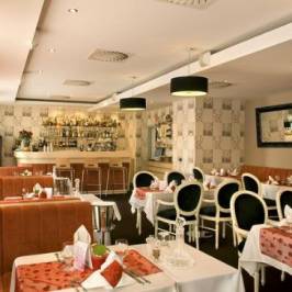 Crystal Bar & Restaurant