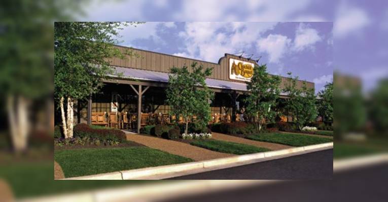 Снимок Cracker Barrel Old Country Store and Restaurant, Эри