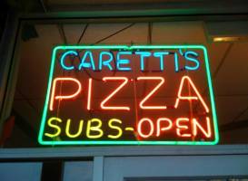 Caretti's Pizza