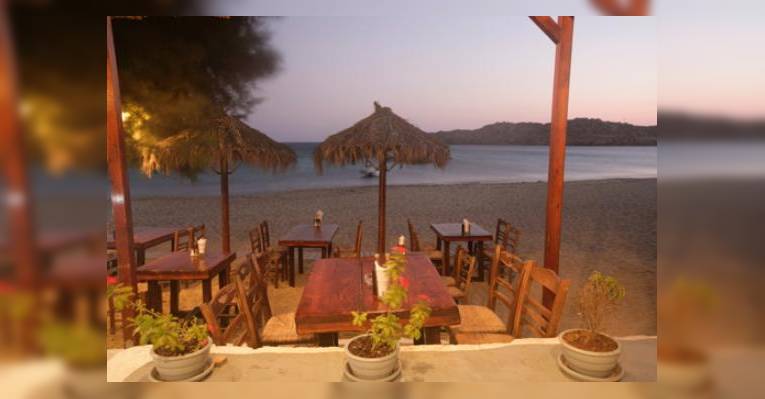 Снимок Tasos Taverna, Paraga