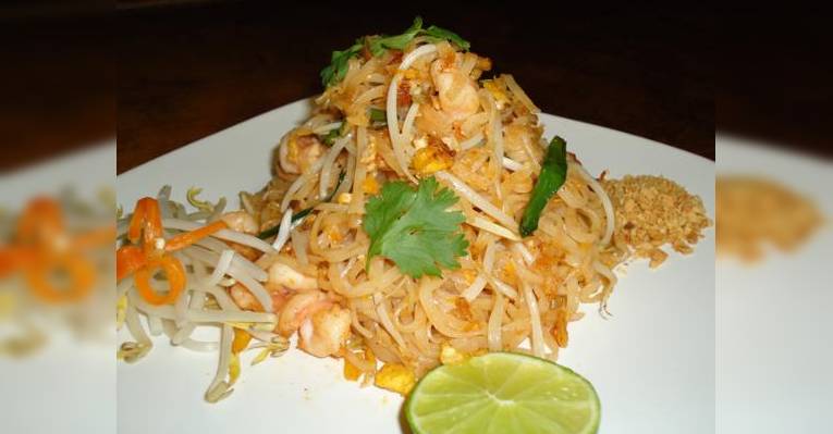 Снимок Pick Thai Restaurant, Чарлстон