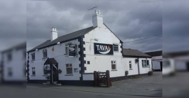 Снимок Tava Restaurant, Holt