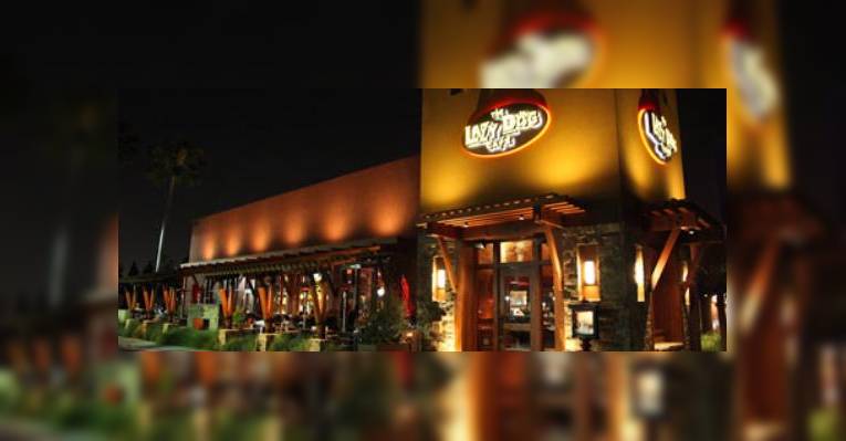 Снимок Lazy Dog Cafe, Cerritos