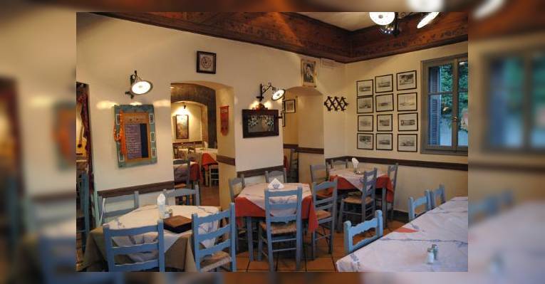 Снимок Karavolos Taverna, Порос