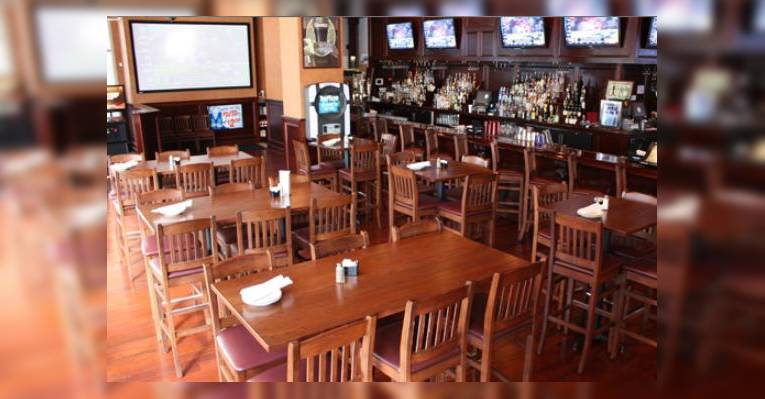 Снимок Finnegan's Sports Bar & Grill, Херндон