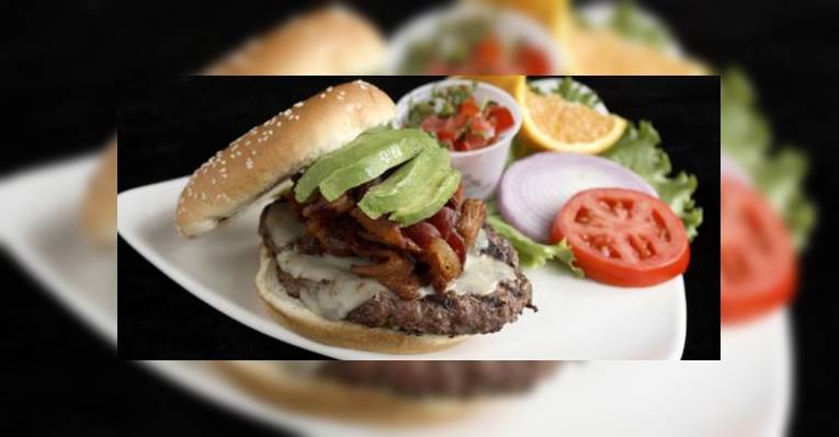 Снимок Barney's Gourmet Hamburgers, Лос-Анджелес