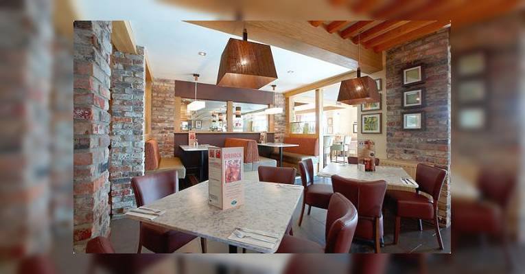 Снимок Harvester Southbury Leisure Park, Enfield