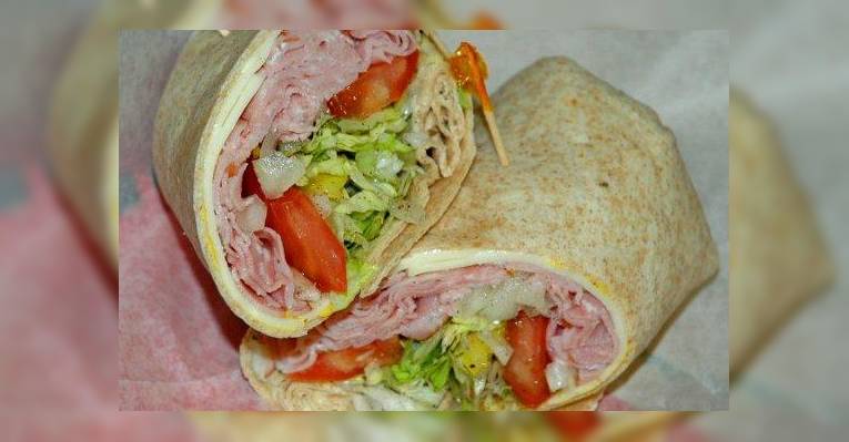 Снимок Two Guys Hoagies, Эшвилл