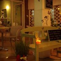 Cafe Vanilla
