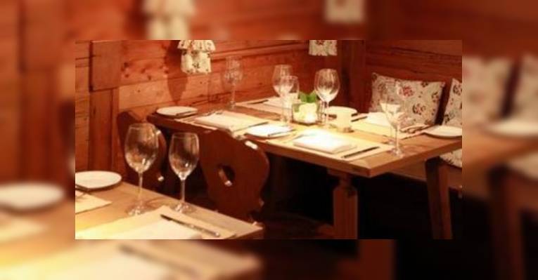 Изображение The 5 Tables Bistro, Шанхай