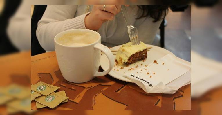 Starbucks ТЦ Palladium