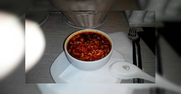 Острый суп с тигровыми креветками