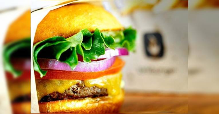 Снимок Larkburger, Колорадо-Спрингс