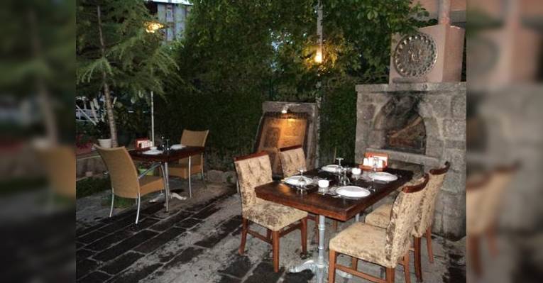 Снимок Cesmi Kebap Restaurant, Анкара