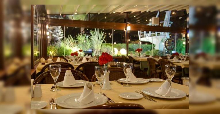 Снимок Foca Restaurant, Стамбул