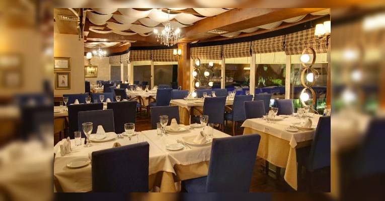 Снимок Foca Restaurant, Стамбул
