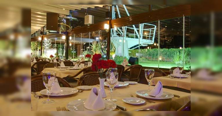 Снимок Foca Restaurant, Стамбул