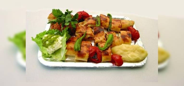 Снимок Tarihi Iskender Kebapcisi, Стамбул