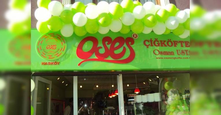 Снимок Oses Cig Kofteci Osman, Стамбул