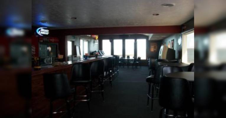 Снимок Pier 81 Restaurant & Lounge, Arlington